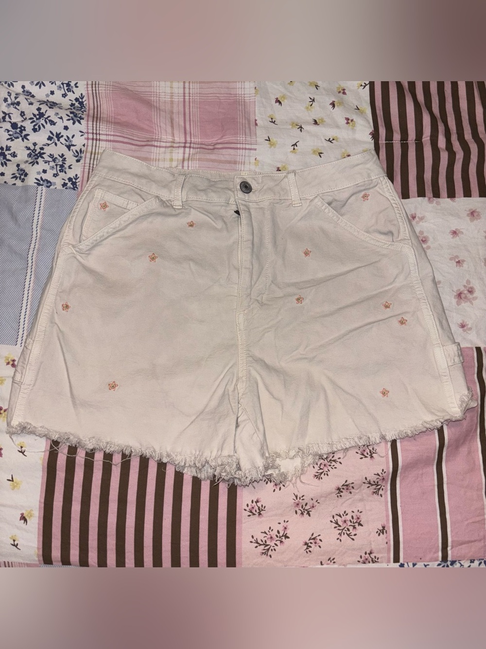 American Eagle Cream Floral Embroidered Utility Shorts